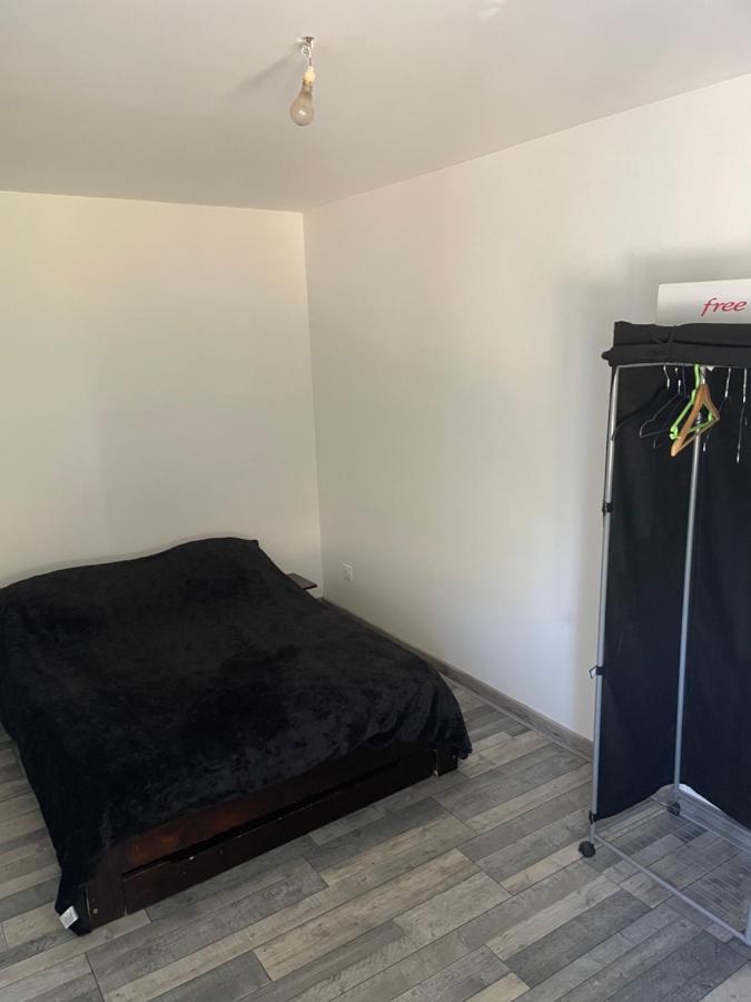 Appartement Rdc Calme En Hyper Centre-Ville Дигуэн Экстерьер фото
